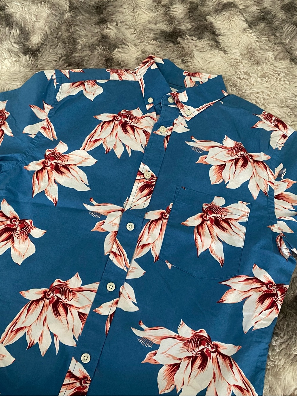 Goodfellow - Men's size Small - Blue Floral Short-Sleeve Button-Up Shirt